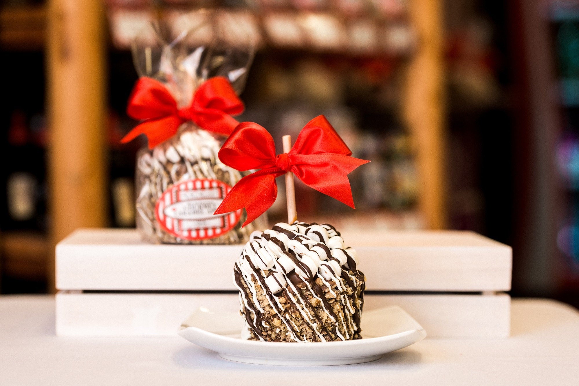 Rocky Road Caramel Apple – BIg Bear Chocolates