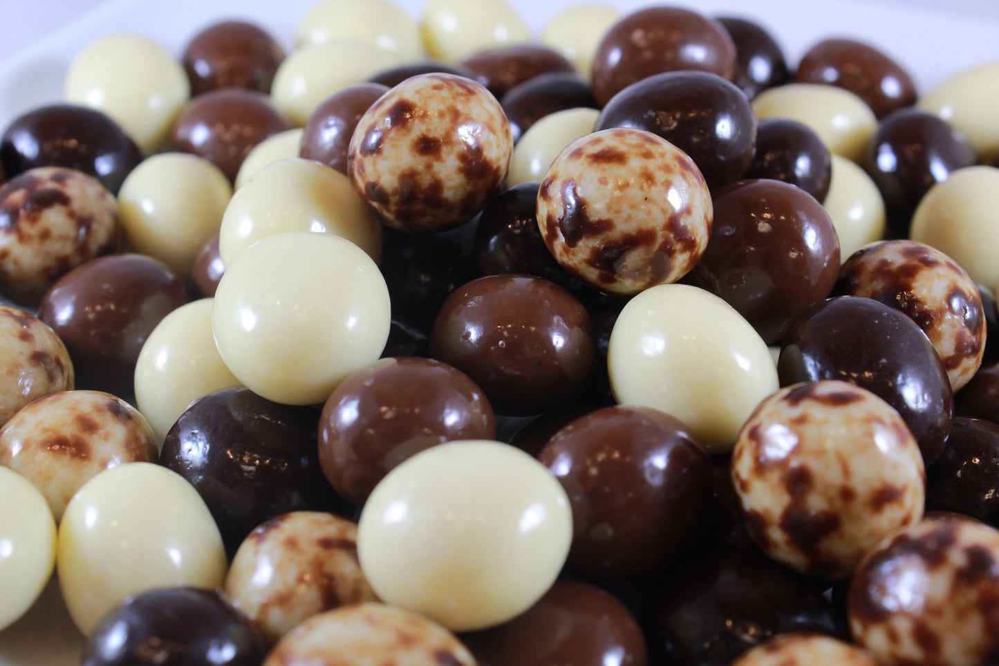 Chocolate Dipped Espresso Beans (1/2 lbs)