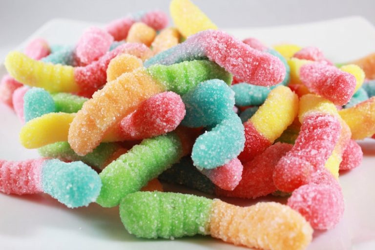 Sour Gummy Worms 1/2 Lb - Big Bear Chocolates